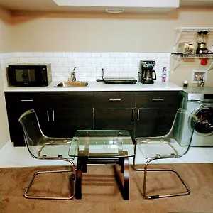 Adorable One Bedroom Basement Apartment Calgary