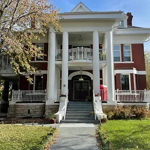 The Columns Bed & Breakfast Bed & Breakfast